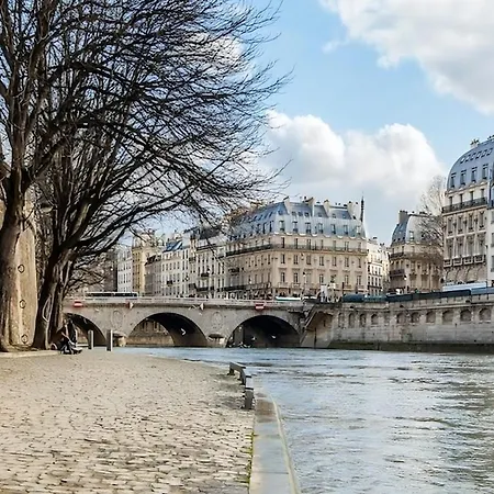 Heart Of And Magical View Of The Seine River By Weekome Apartamento *
