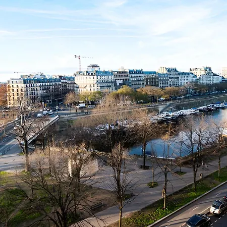 Appartement Heart Of And Magical View Of The Seine River By Weekome Parijs